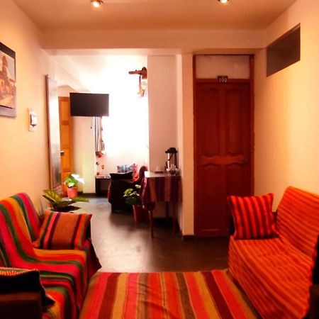 Qolmay Hostel Cuzco Buitenkant foto